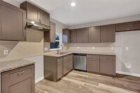 1894 Dolly Wright St photo'