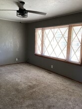 105 Mayo St in Lamar, MO - Building Photo - Building Photo