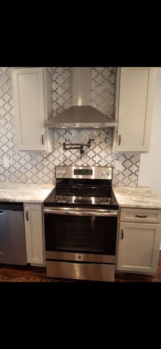 102 Odessa St in Greenville, SC - Building Photo