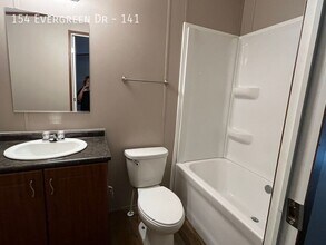 154 Evergreen Dr in Wichita Falls, TX - Building Photo - Building Photo