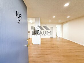 6612 Sylmar Ave in Los Angeles, CA - Building Photo - Building Photo