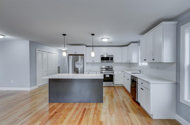 171 Shephard Ave, Unit 2 in Newark, NJ - Building Photo - Building Photo