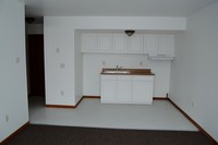 Packard Glen Apartments in Cudahy, WI - Building Photo - Building Photo