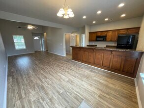 3201 SW Amberwood Ave in Bentonville, AR - Building Photo - Building Photo