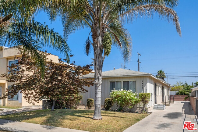 property at 2437 Exposition Pl