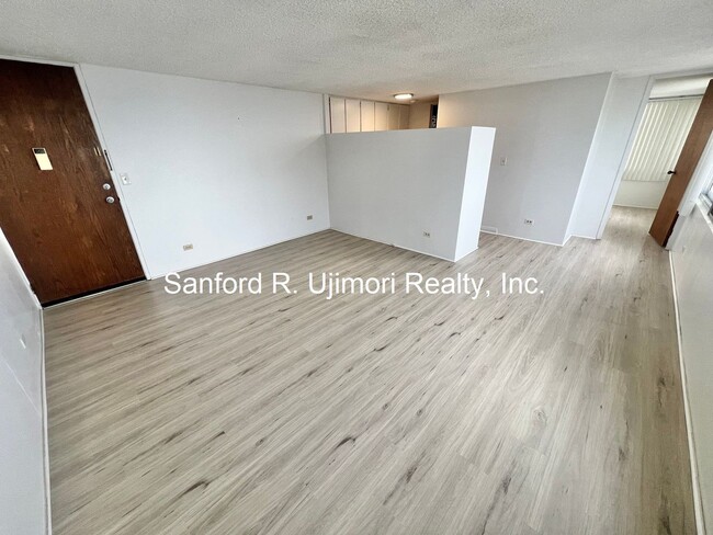 property at 98-288-288 Kaonohi St