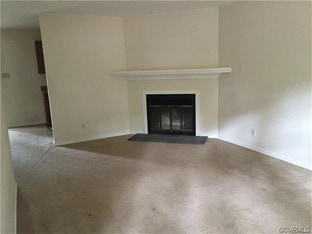 610 Lemoine Ln in North Chesterfield, VA - Building Photo - Building Photo