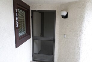 13953 Spring Water Ct in Garden Grove, CA - Building Photo