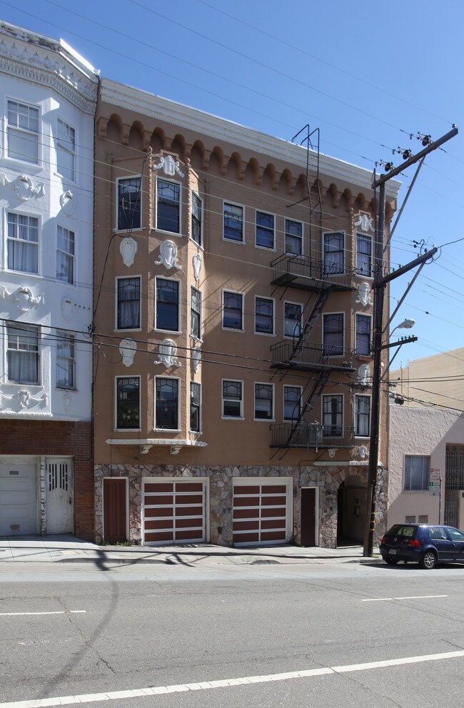 530 14th St in San Francisco, CA - Foto de edificio - Building Photo