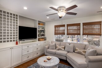 826 Symmes Dr in Charleston, SC - Building Photo - Building Photo