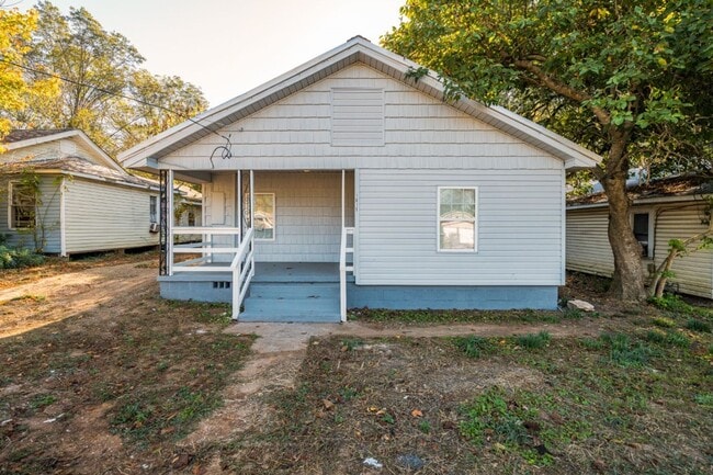 property at 1015 14th Ave N