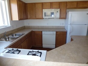 10125 Sunrise Dr in Grand Blanc, MI - Building Photo - Building Photo