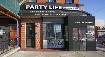 31 Truxton St in Brooklyn, NY - Foto de edificio - Building Photo