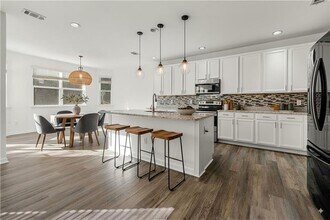 1183 Lanier Springs Dr NE in Buford, GA - Building Photo - Building Photo