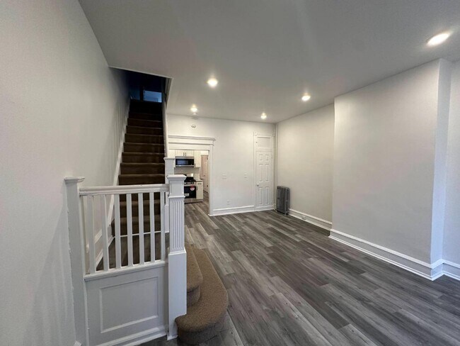 2449 N 33rd St in Philadelphia, PA - Building Photo - Building Photo