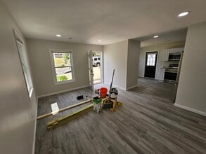 906 Elfin Ave in Capitol Heights, MD - Building Photo - Building Photo