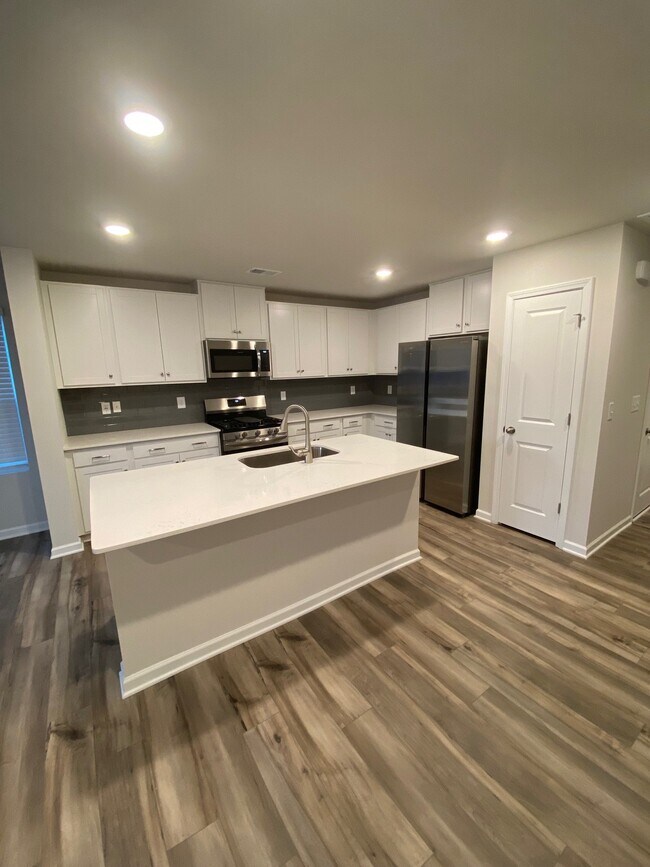 139A Triumph Ave in Lugoff, SC - Building Photo - Building Photo