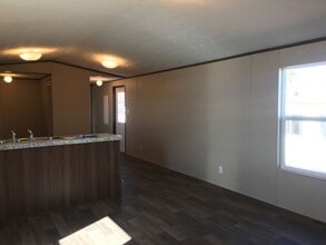 2149 Hermosa Dr in Bullhead City, AZ - Building Photo - Building Photo