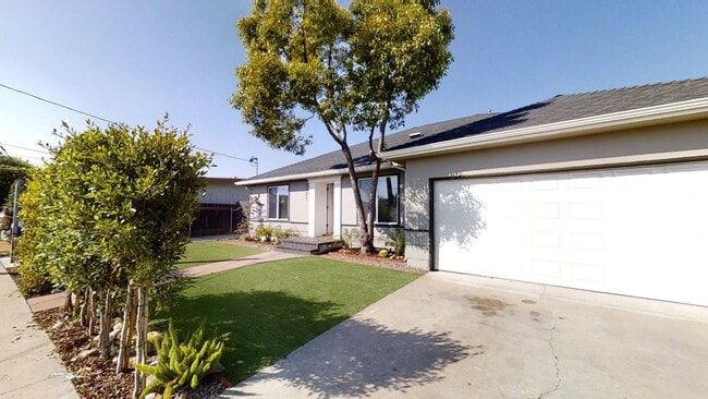 4921 63rd St in San Diego, CA - Building Photo - Building Photo