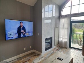 200 NJ-94 in Vernon, NJ - Foto de edificio - Building Photo