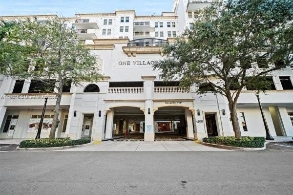 4100 Salzedo St in Coral Gables, FL - Building Photo