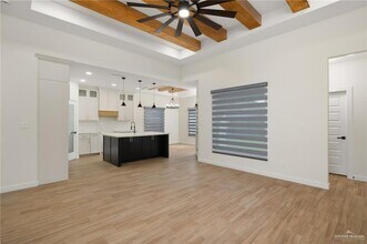 18 S Peak Dr in Edinburg, TX - Building Photo - Building Photo