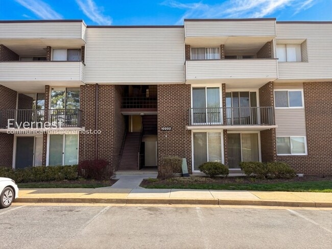 property at 10202 Prince Pl