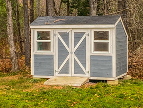 27 Brookview Dr in Randolph, ME - Building Photo - Building Photo