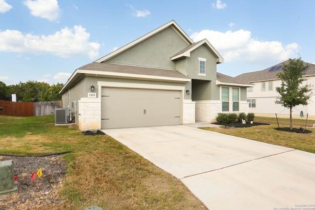 12819 Aikman Wy in San Antonio, TX - Building Photo - Building Photo