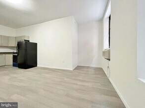 120 Chestnut St in Philadelphia, PA - Building Photo - Building Photo