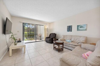 15342 Lakes of Delray Blvd in Delray Beach, FL - Building Photo - Building Photo