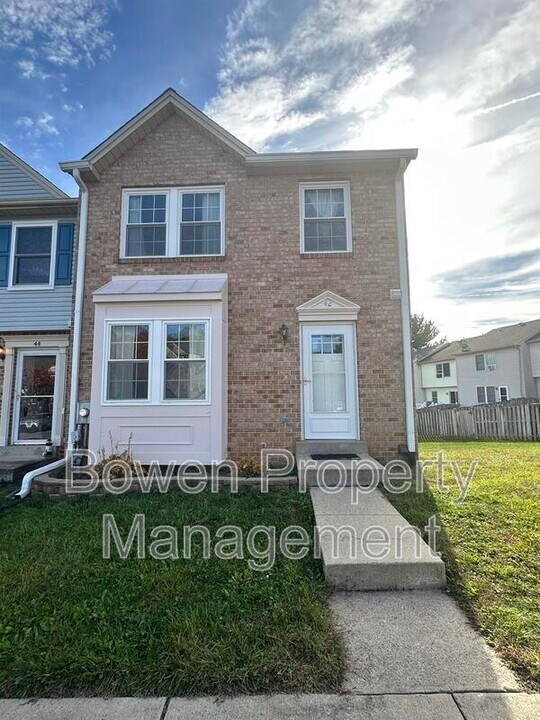 42 Catoctin Highlands Cir in Thurmont, MD - Building Photo