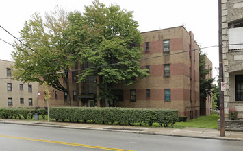 Mellons Orchard Apartments in Pittsburgh, PA - Building Photo - Building Photo