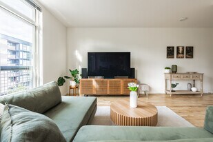 2207 E Union St in Seattle, WA - Building Photo