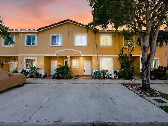 property at 17272 SW 139th Ct
