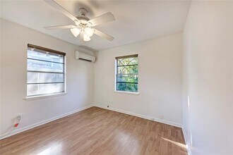 1805 Mohle Dr in Austin, TX - Building Photo - Building Photo