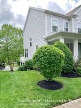 126 Pearl St in Herndon, VA - Building Photo - Building Photo