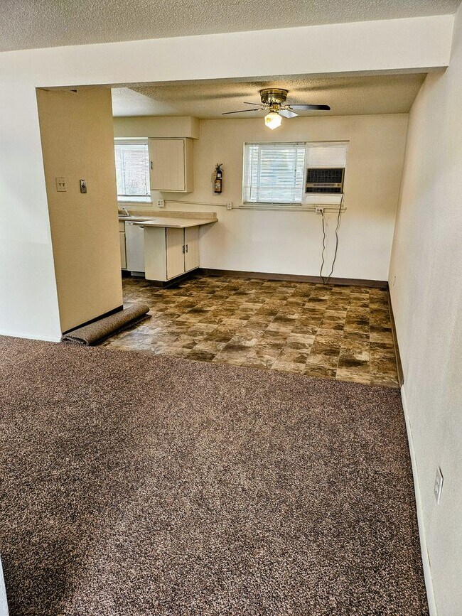 231 Bonnymede Rd-Unit -235 in Pueblo, CO - Building Photo - Building Photo