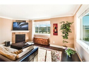 2819 14th Ave W in Seattle, WA - Building Photo - Building Photo