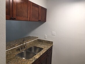 7114 N Holiday in Galveston, TX - Building Photo - Building Photo