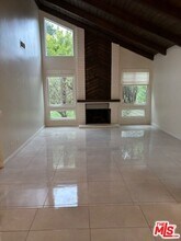 1337 Avenida de Cortez in Los Angeles, CA - Building Photo - Building Photo