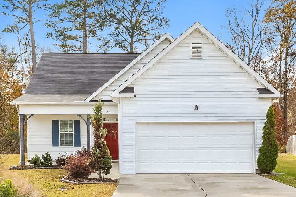 120 W Webber Ln in Clayton, NC - Building Photo