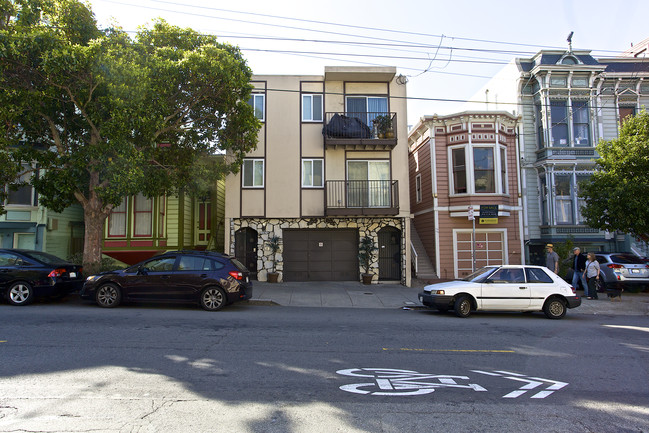 1787 McAllister St in San Francisco, CA - Foto de edificio - Building Photo