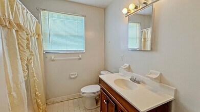 6243 Randia Dr in Jacksonville, FL - Building Photo - Building Photo