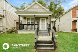 1827 Osage Ave in Louisville, KY - Building Photo