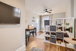 1240 York St, Unit SI ID1026269P in Denver, CO - Building Photo