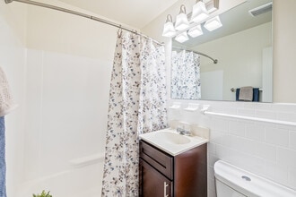 Village at the Arbors in Richmond, VA - Building Photo - Building Photo