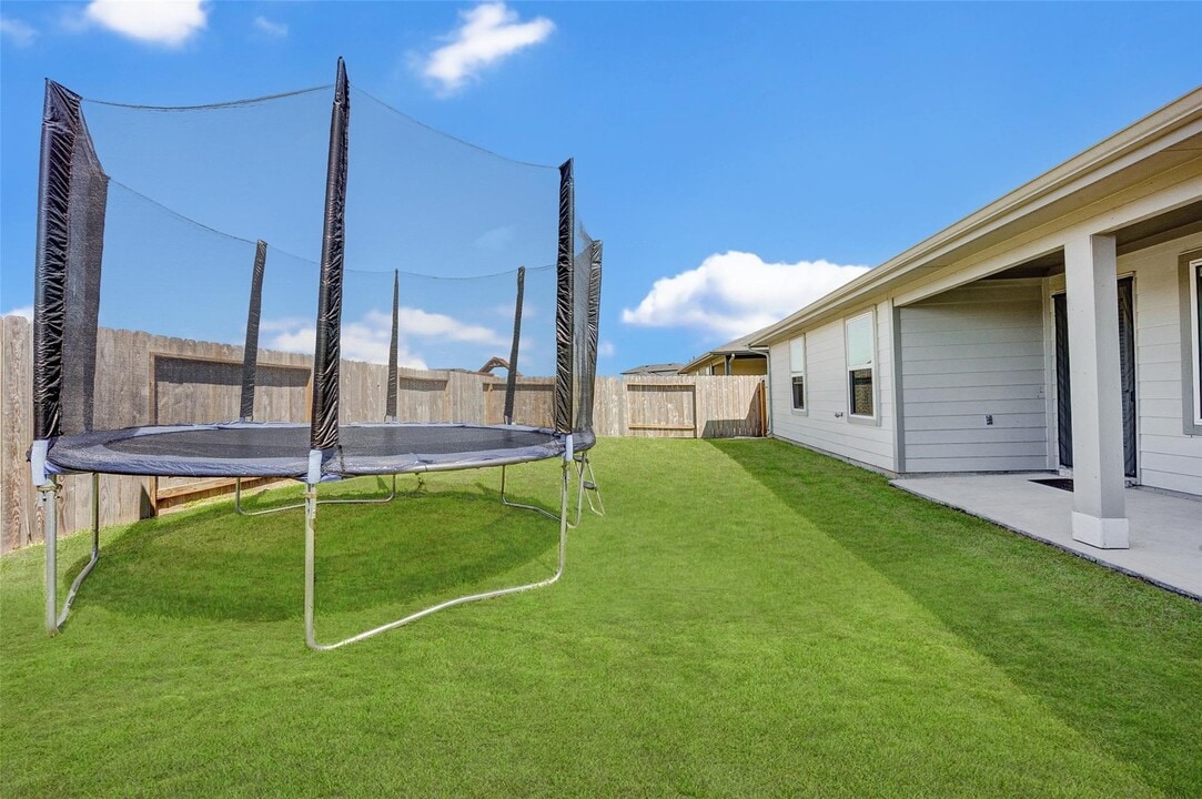 29918 Reagans Rnch Dr in Katy, TX - Building Photo