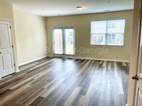 11971 Fuller St in Hampton, GA - Building Photo - Building Photo