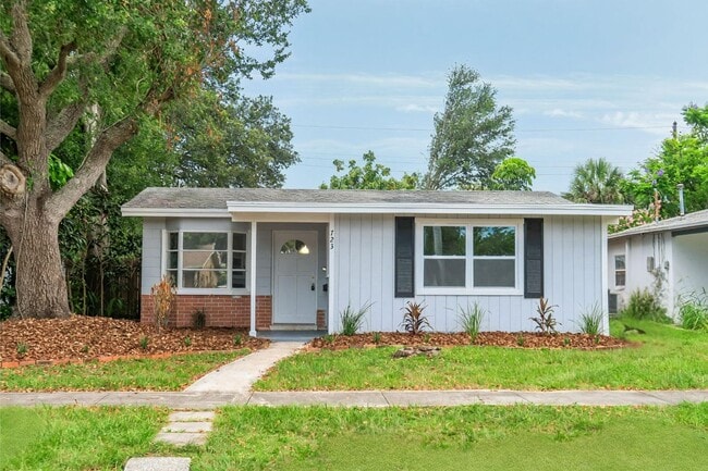 property at 723 71st Ave N